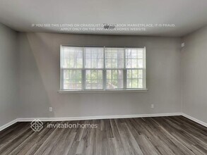 17220 Cambridge Woods Ct in Charlotte, NC - Building Photo - Building Photo