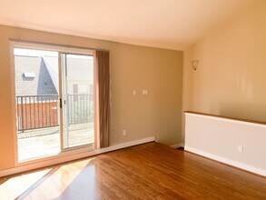 92 N Bedford St in Arlington, VA - Foto de edificio - Building Photo