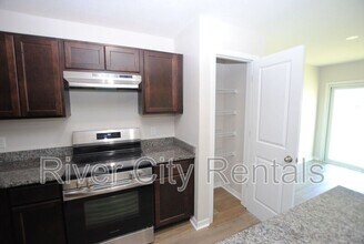 6541 Sweetbay Ln in Jacksonville, FL - Building Photo - Building Photo