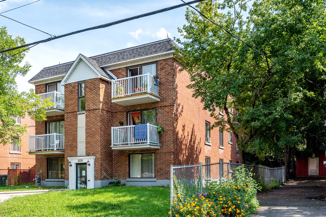 3170 Barclay in Montréal, QC - Building Photo - Building Photo