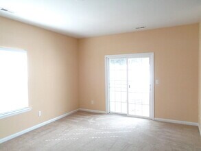 7041 Somerset Springs Dr in Charlotte, NC - Building Photo - Building Photo