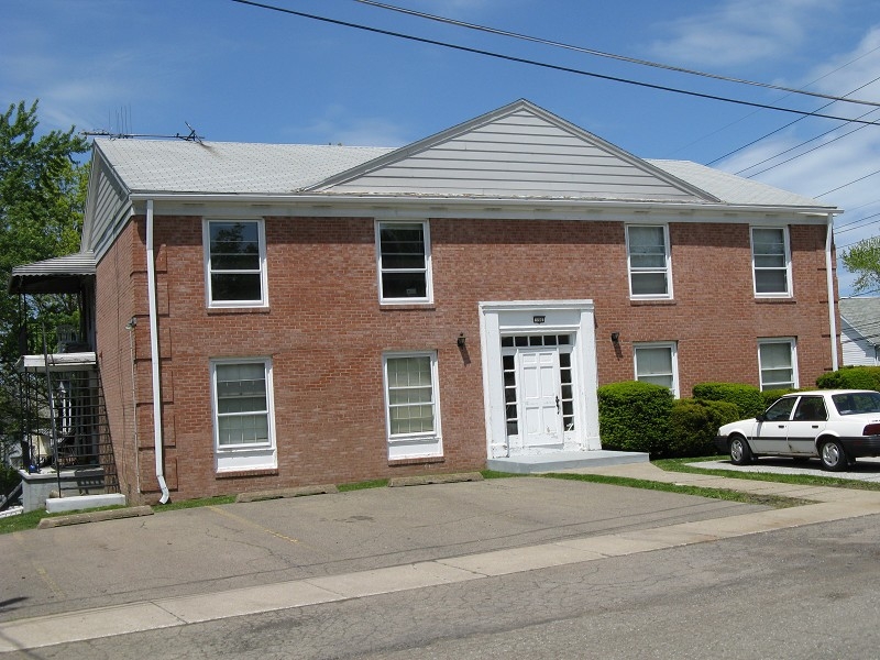 150 E 42nd St in Erie, PA - Building Photo