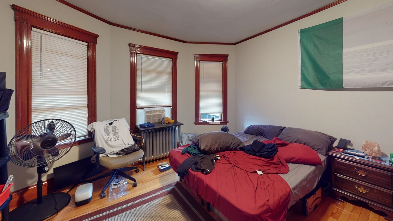 60 Pinkert St, Unit 60 in Medford, MA - Foto de edificio