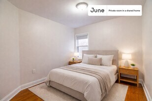 Room in Shared 4 bed/1 bath home, Unit B in Boston, MA - Building Photo