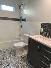 641 White St in Springfield, MA - Building Photo - Building Photo