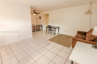 1250 S Alhambra Cir in Coral Gables, FL - Building Photo - Building Photo