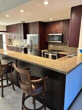 11519 SW 84th Ln in Miami, FL - Foto de edificio - Building Photo