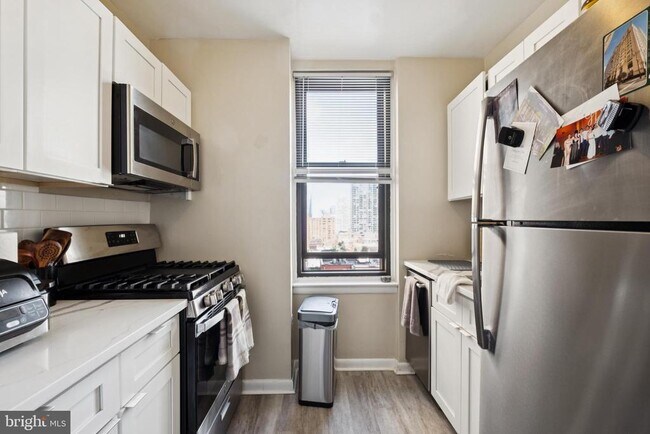 135 S 19th St