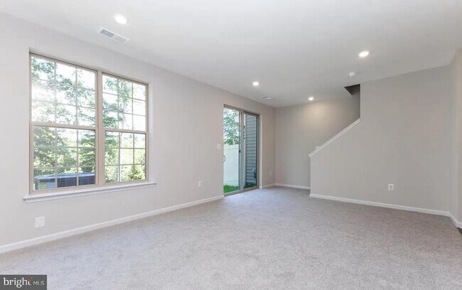 1806 Mocking Jay Ter NE in Leesburg, VA - Building Photo - Building Photo