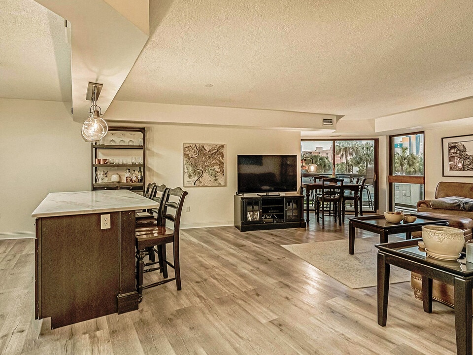 400 20th Ave N in Myrtle Beach, SC - Building Photo