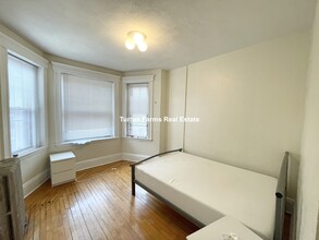 136 Hemenway St, Unit 20 in Boston, MA - Building Photo - Building Photo