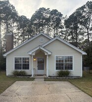 2822 Old Carriage Ln in Fort Walton Beach, FL - Building Photo