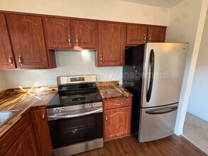 17603 E Hawaii Pl in Aurora, CO - Building Photo - Building Photo