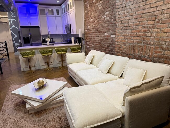 1893 Pacific St, Unit 2 in Brooklyn, NY - Foto de edificio - Building Photo