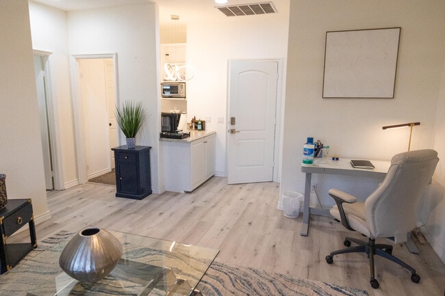 2579 Coyote Ridge Ter, Unit Furnished 1bed