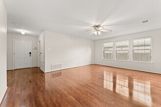 203 Sil Cove in Leander, TX - Building Photo - Building Photo