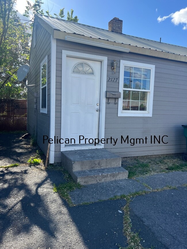 property at 2127 Orchard Ave