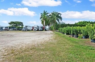 20235 SW 172nd Ave in Miami, FL - Building Photo - Building Photo