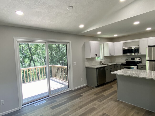 8553 Baltimore St NE, Unit 8553 in Blaine, MN - Building Photo - Building Photo