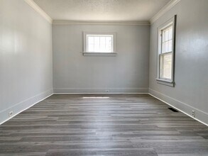 1880 Sanford St in Muskegon, MI - Building Photo - Building Photo