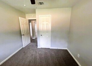 11122 Dalebrook Dr in Houston, TX - Building Photo - Building Photo