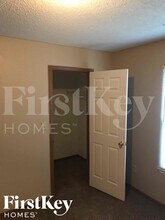 17812 Sanibel Cir in Noblesville, IN - Building Photo - Building Photo