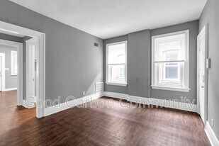 1073 Grant St in Buffalo, NY - Building Photo