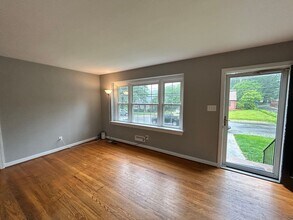 1124 Bridle Ln in Richmond, VA - Building Photo - Building Photo