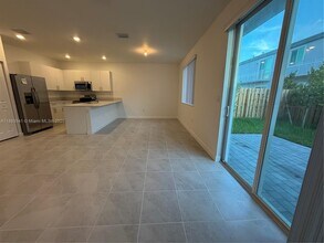 682 SE 14th St in Homestead, FL - Building Photo - Building Photo