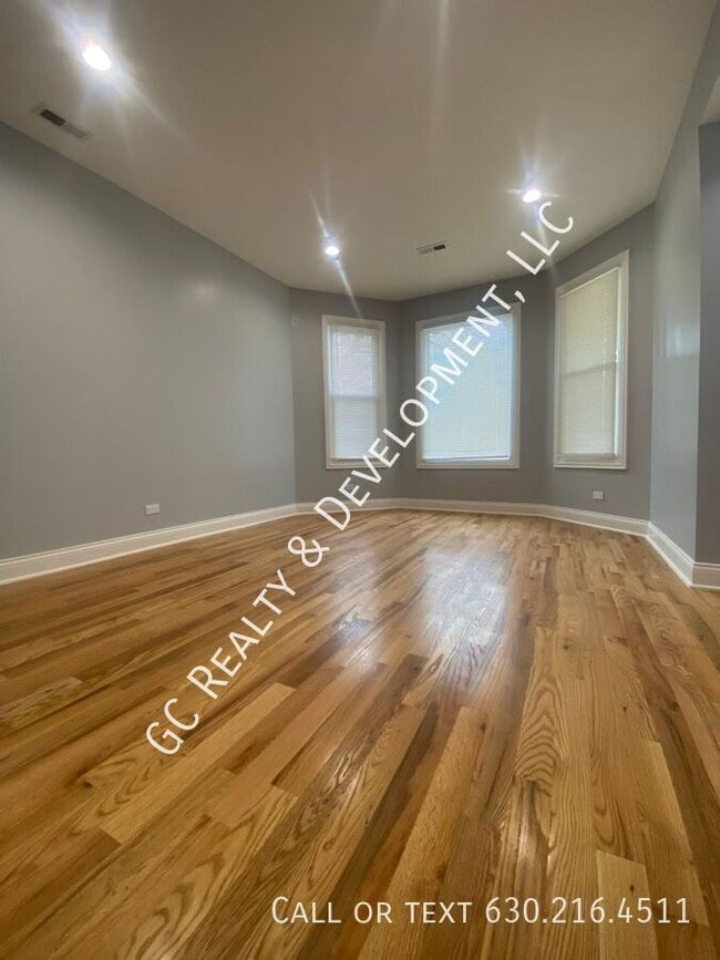 4339 N Whipple St in Chicago, IL - Building Photo - Building Photo
