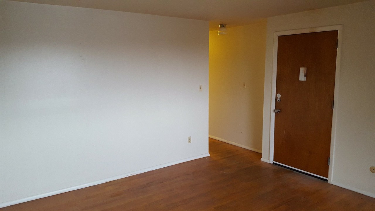 220 Polk St in Syracuse, NY - Building Photo