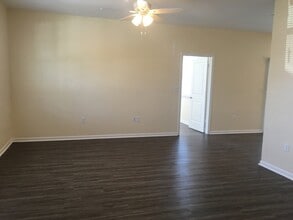 4315 Farringdon Wy in Chesapeake, VA - Building Photo - Building Photo