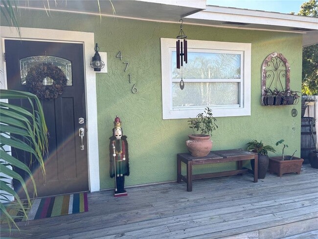 property at 4716 W Wyoming Ave