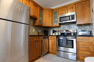370 Chestnut Hill Ave in Boston, MA - Building Photo - Building Photo