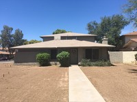 8108 N 33rd Ave in Phoenix, AZ - Foto de edificio - Building Photo