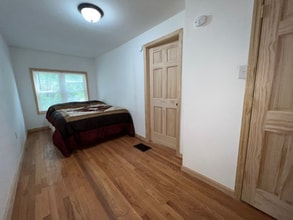 1411 Dunnsville Rd in Schenectady, NY - Building Photo - Building Photo