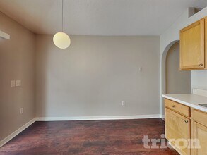 13822 Gentle Woods Ave in Riverview, FL - Foto de edificio - Building Photo