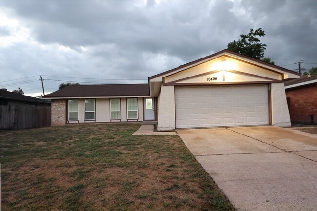 property at 10406 Townhall Ln