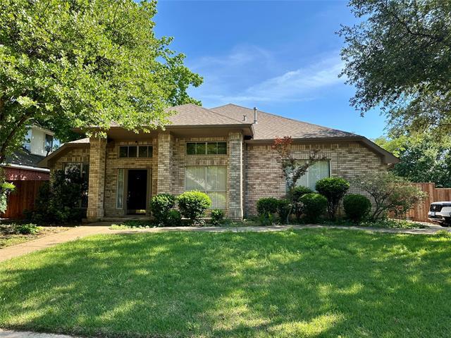 604 Cottonwood Trail in Keller, TX - Building Photo