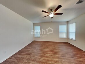 344 Aspen Waters in New Braunfels, TX - Foto de edificio - Building Photo