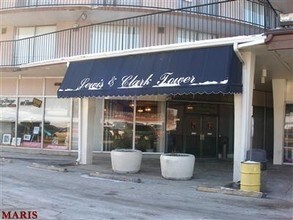 Lewis & Clark Tower in St. Louis, MO - Building Photo - Building Photo
