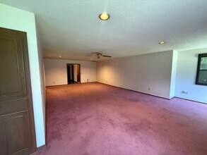 8300 NW 15th St in Oklahoma City, OK - Building Photo - Building Photo