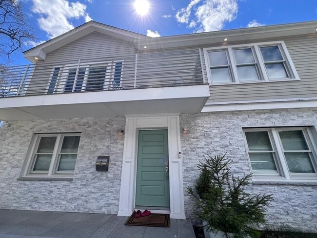 property at 98 E Border Rd