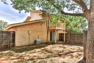 3309 74th St in Lubbock, TX - Building Photo - Building Photo