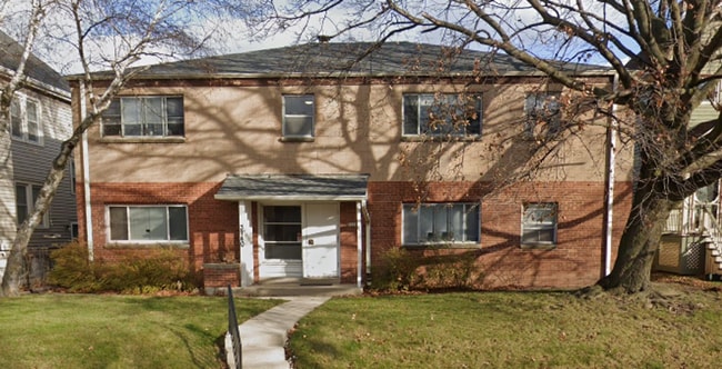 3140 S Kinnickinnic Ave. (6 Unit)