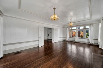 155 Paloma Ave in San Francisco, CA - Building Photo - Building Photo