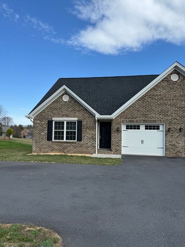 property at 3701 Port Republic Rd