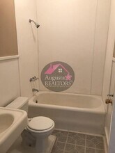 649 E N 18th St in Abilene, TX - Foto de edificio - Building Photo