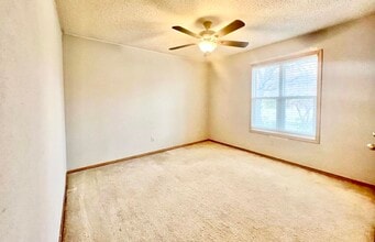 2205 93rd Pl in Lubbock, TX - Building Photo - Building Photo