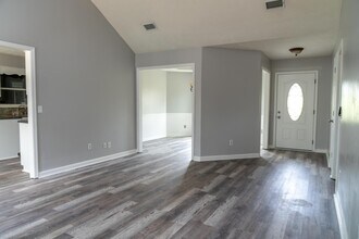 43 Lee Road 983 in Smiths Station, AL - Building Photo - Building Photo